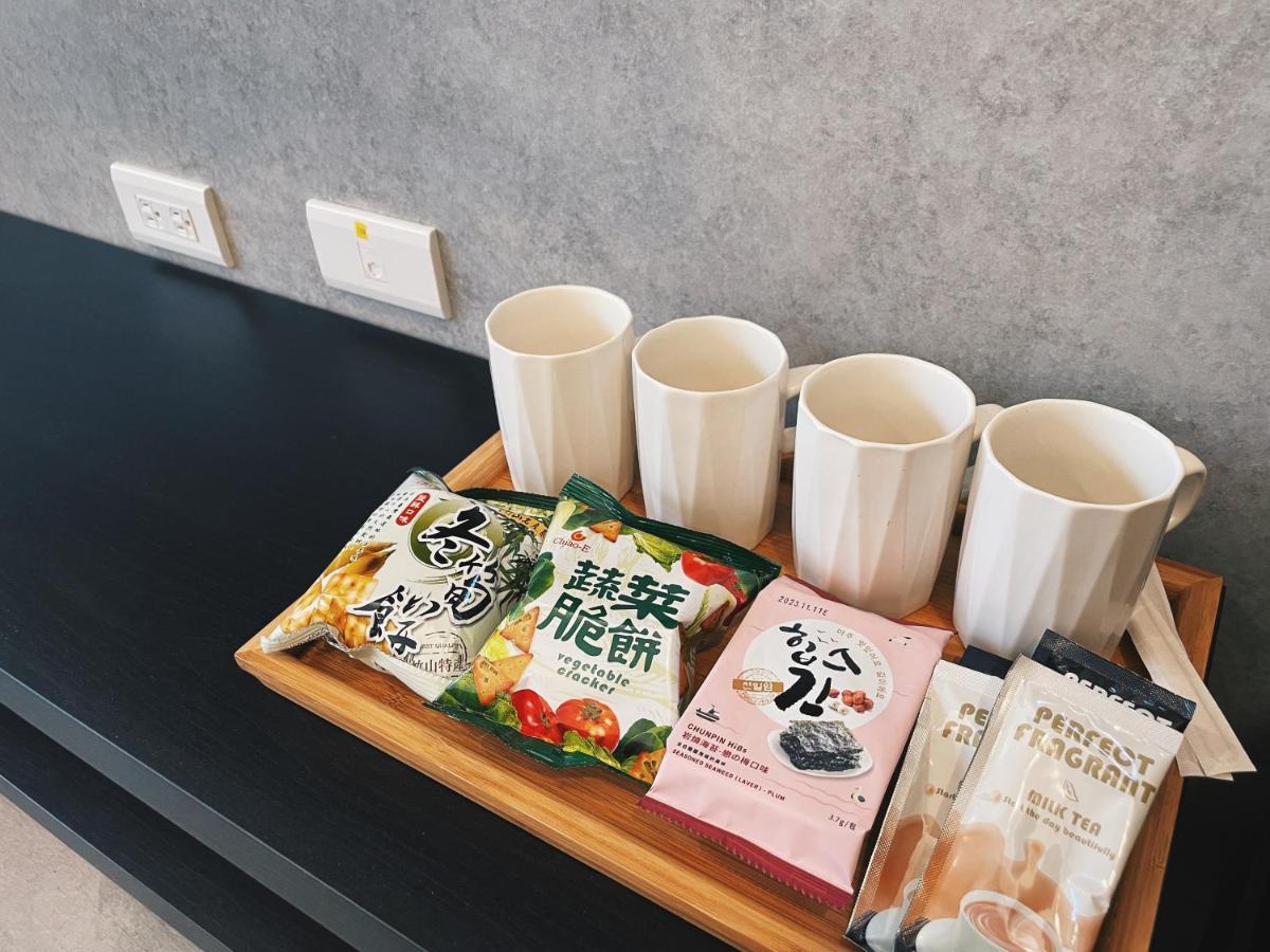 北濱渡日號民宿dotoday Teahouse-自助入住 Chua-lien Exteriér fotografie